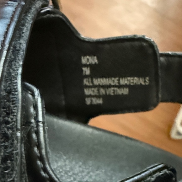 Steve Madden Black Mona platform sandal - Picture 6 of 6